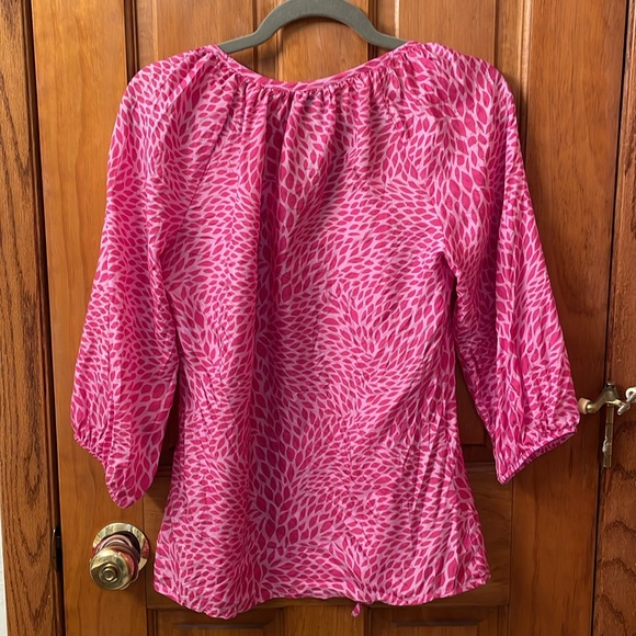 Express Design Studio Pink Leaf Patterned Silk Top Size S - Picture 5 of 5